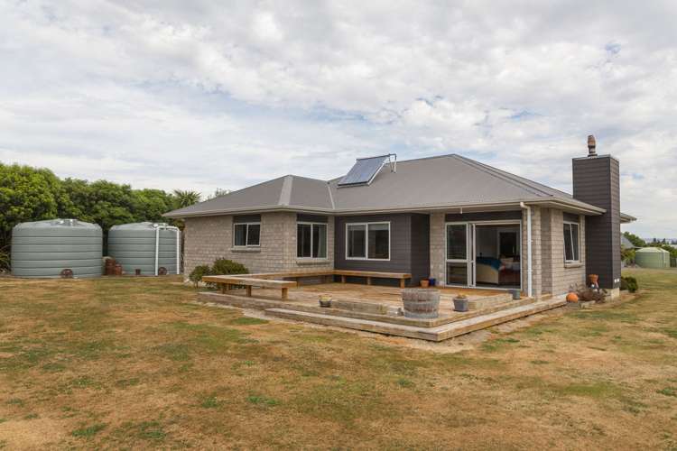 11 Adelaide Road Dannevirke_3