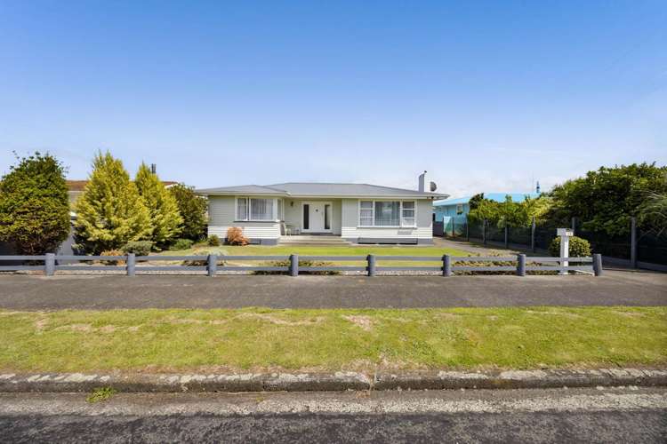 13 Hunter Street Hawera_25