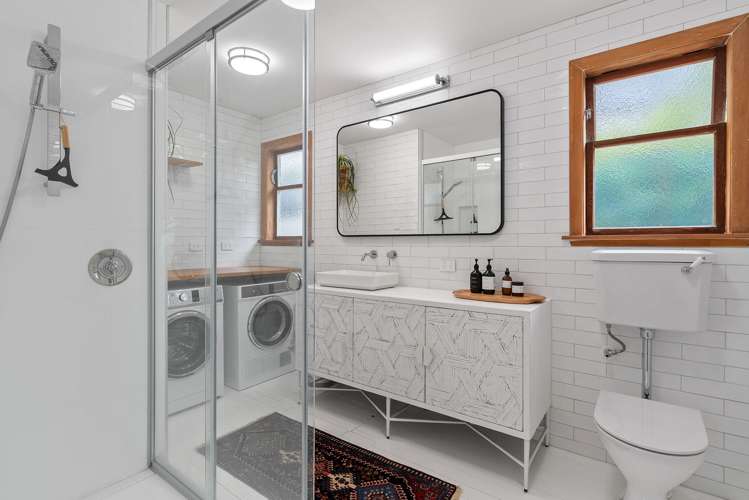 191 Severn Street Island Bay_11