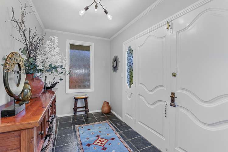 20 Sunset Street Hilltop_18