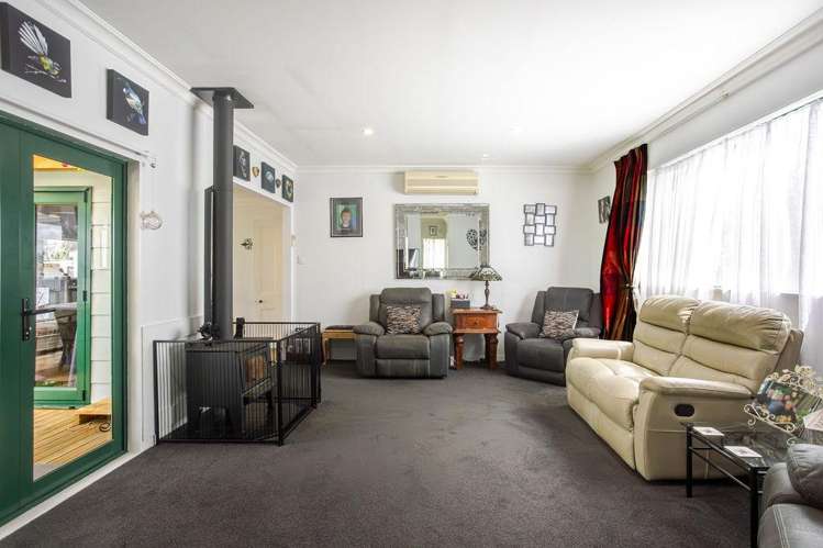 57 McPhee Street Dannevirke_14