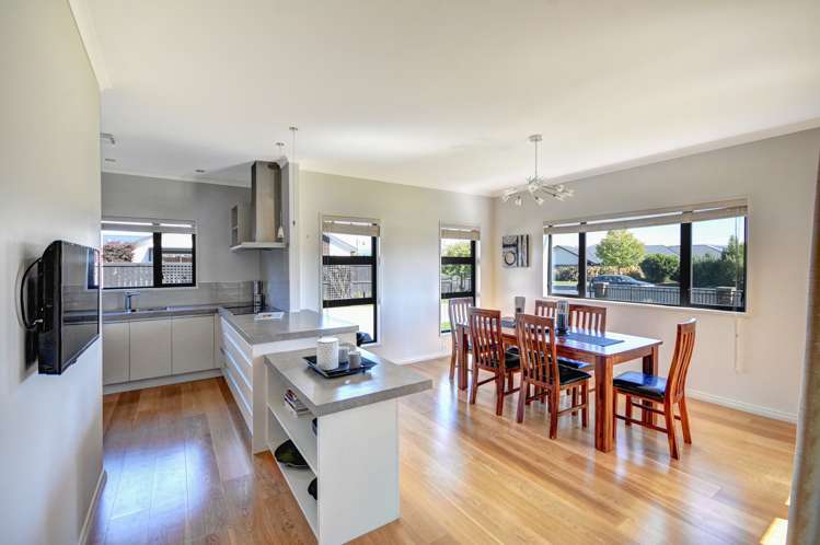 8 Armadale Street Mosgiel_11