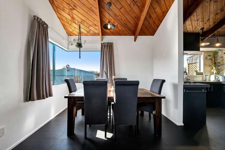 28B Poplar Grove Whalers Gate_6