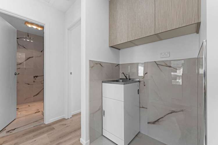 Unit 5/58 Churchill Avenue Manurewa_16