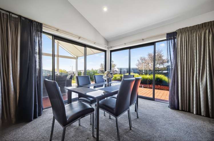 18 Sabine Drive Richmond_9