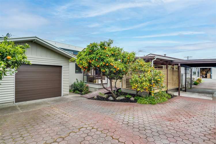 10 Meeanee Quay Westshore_19