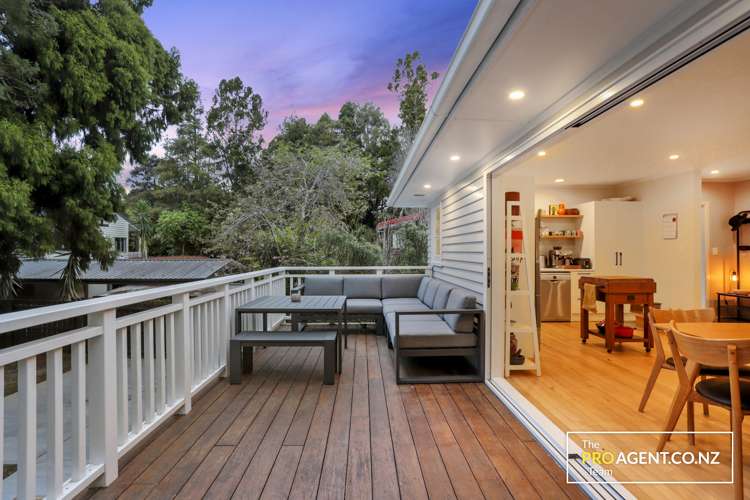 113 Woodlands Park Road Titirangi_7