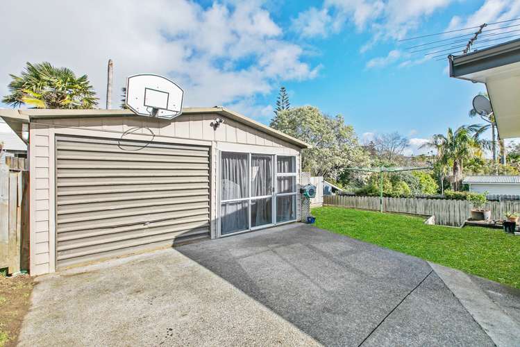 14 Robbies Road Cockle Bay_19