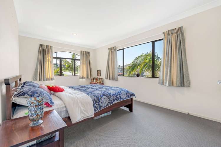 26 Chateau Rise Flat Bush_14