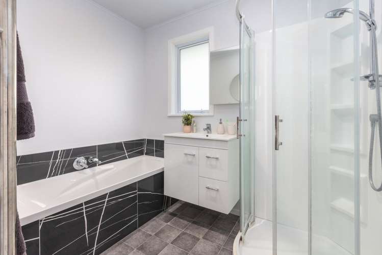 105 Parkvale Road Karori_9