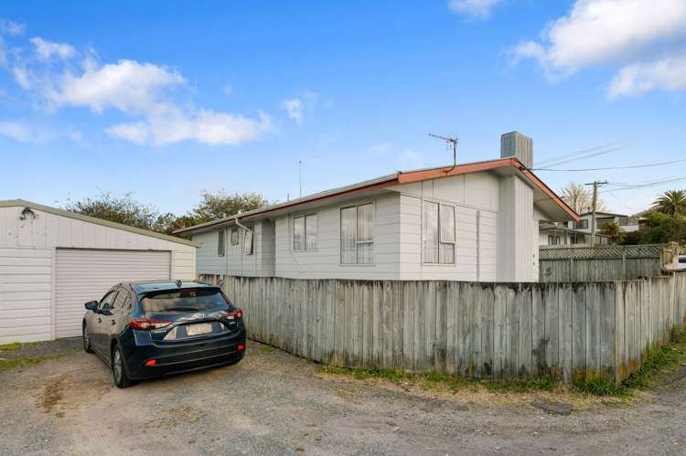 16 Taharangi Street Koutu_9