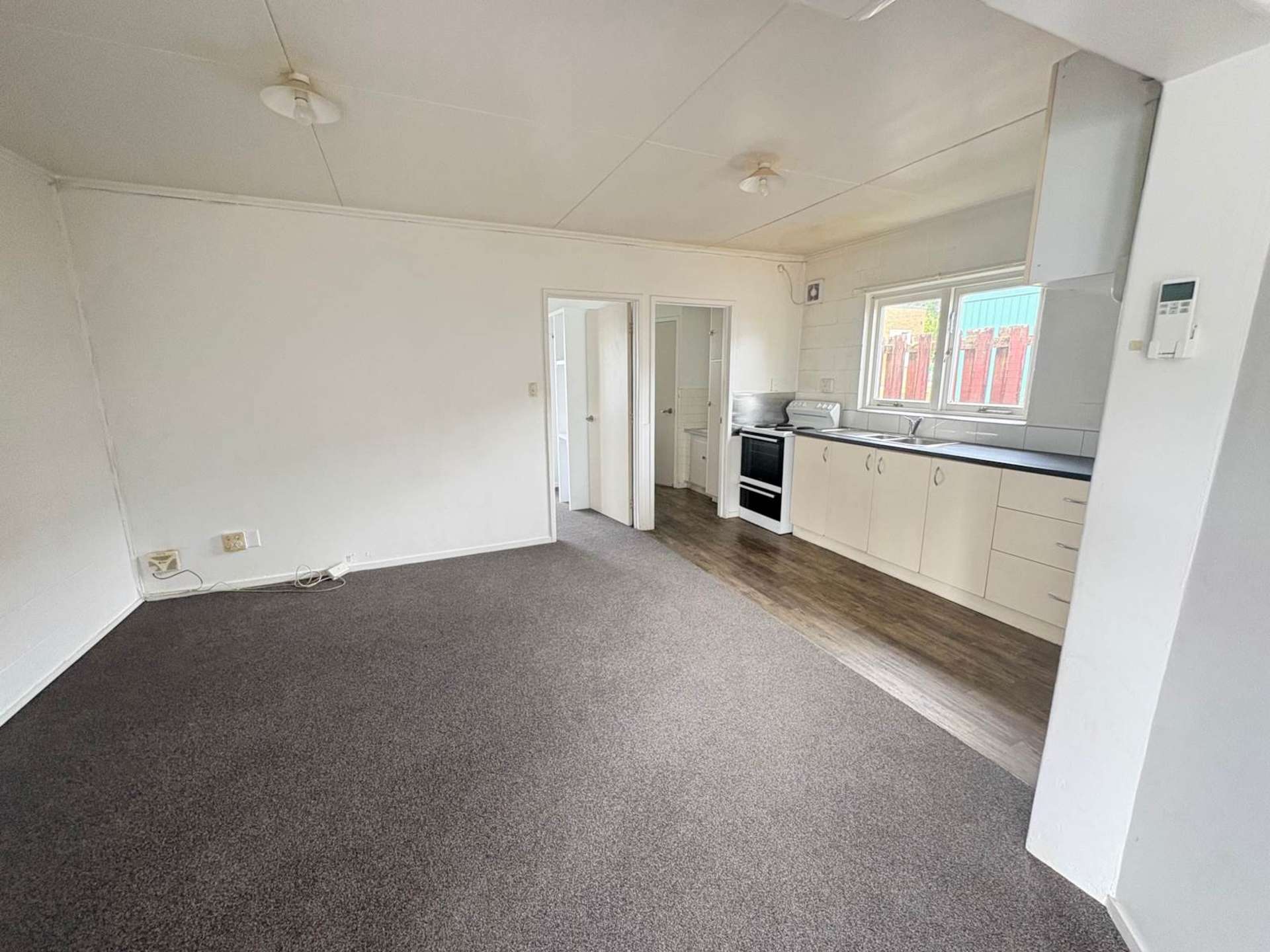 3/2 Deveron Street Regent_0