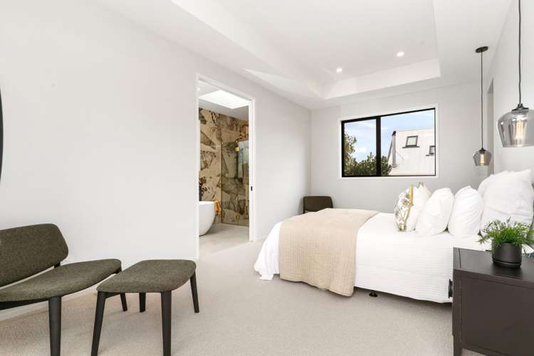 59 Main Road Redcliffs_6