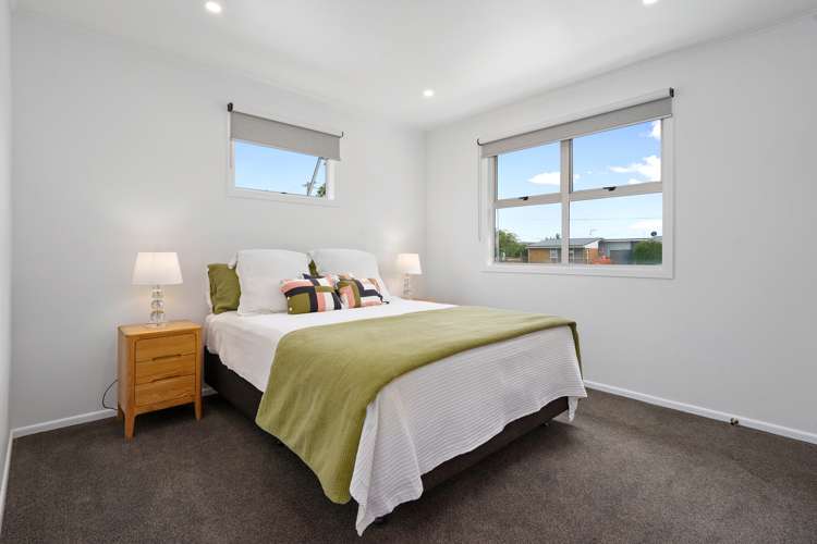 76 Campbell Street Leamington_10