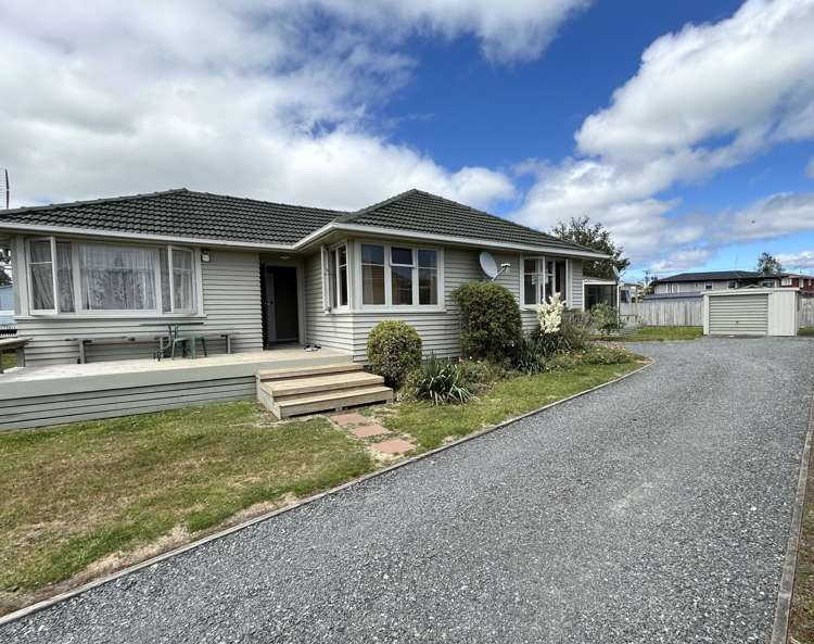 26 A and B Clyde Street Tokoroa_11