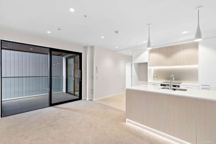 310/4 Bute Road Browns Bay_4