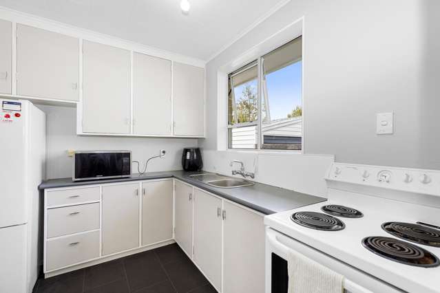 28B Matthews Road Wainuiomata_4