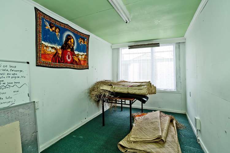 664 Tay Street Hawthorndale_19