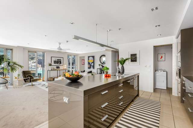 6F/82 Cable St Te Aro_3