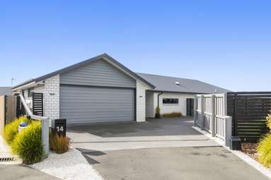 14 Ascot Close_2