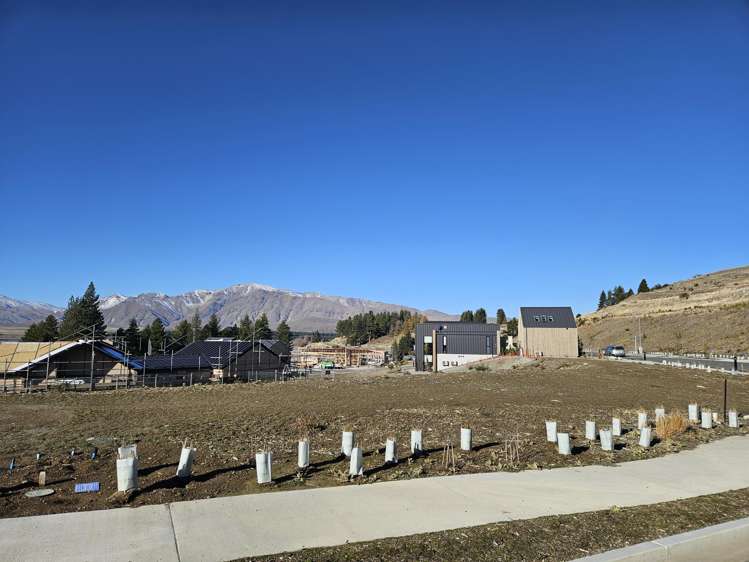 26 Station Bay Rise Lake Tekapo_2