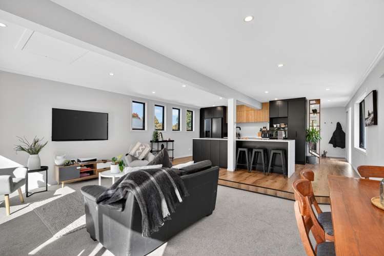 82 Victoria Street Carterton_8