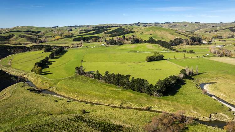 3503 Porangahau Road Porangahau_8