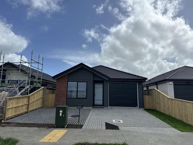 39 Rorotu Avenue Karaka_3