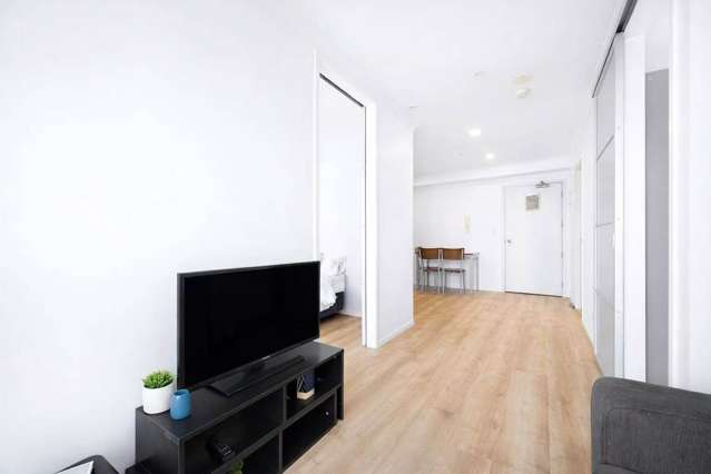 808/96 Symonds Street Grafton_4