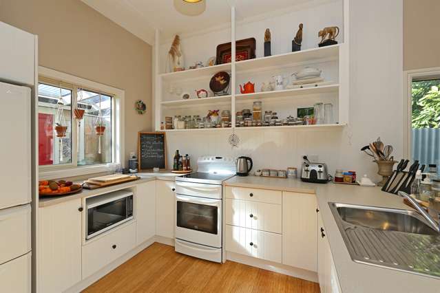 16a Hammond Road Taradale_1