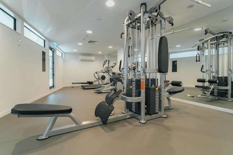 206/10 Lion Place Epsom_24