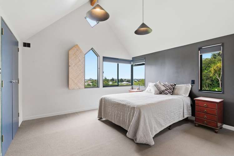 8 Wairere Road Bastia Hill_16