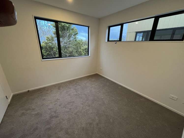 10/241 Don Buck Road 11410_9