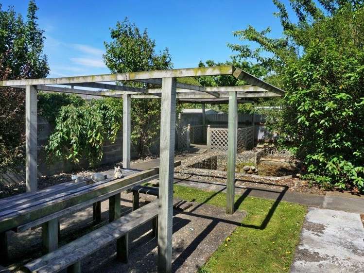 537 Tay Street Hawthorndale_18