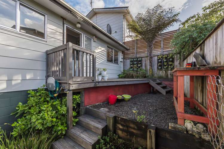 2/46 Chippendale Crescent Birkdale_13