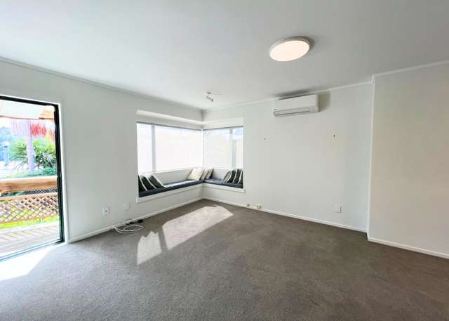 17 Okura River Road Okura_3