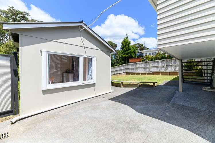 32 South Lynn Road Titirangi_13