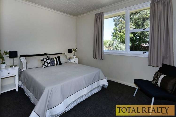 47 Denise Crescent Hornby_12