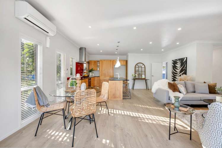 21 Bell Road Beachlands_13