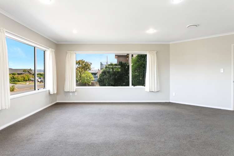 14 Ernest Kemp Rise Wharewaka_13