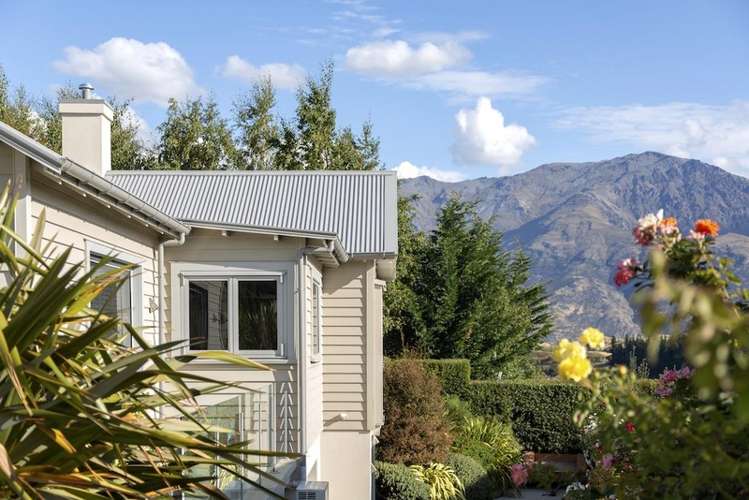 22 Advance Terrace Arrowtown_1