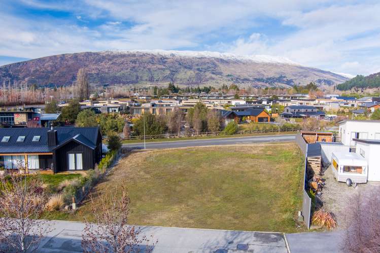 3 Hollywood Rise Wanaka_1