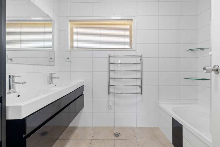 355 Pakuranga Road Pakuranga Heights_13