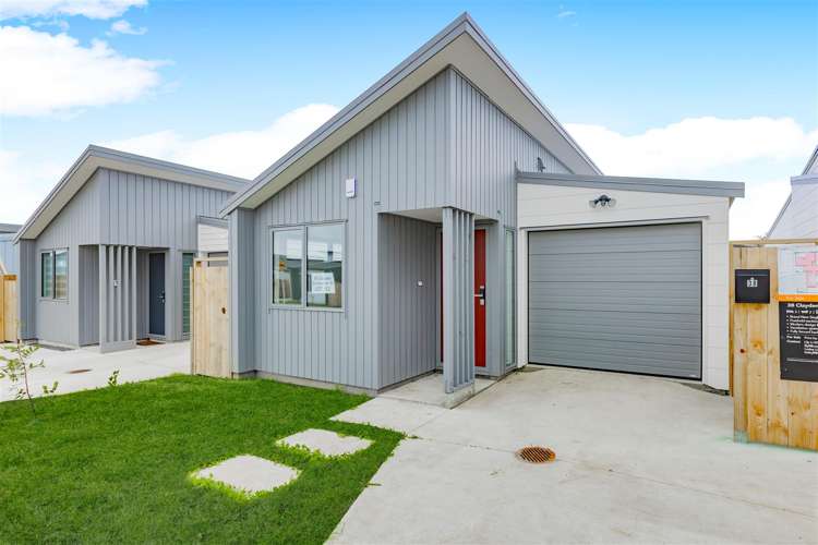 38 Clayden Shuttleworth Street_0