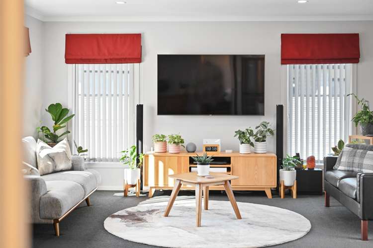 60 Stan Heather Drive Glenview_5