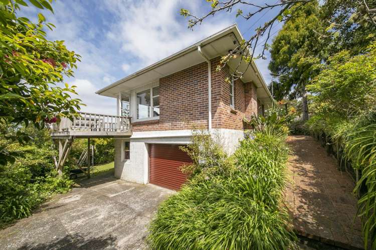 450 Huia Road Laingholm_11