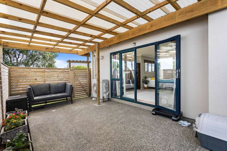 131 Fernhill Way Albany_18