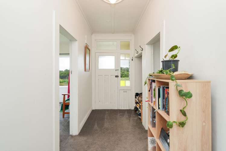 193 Mason Road Seaward Bush_10