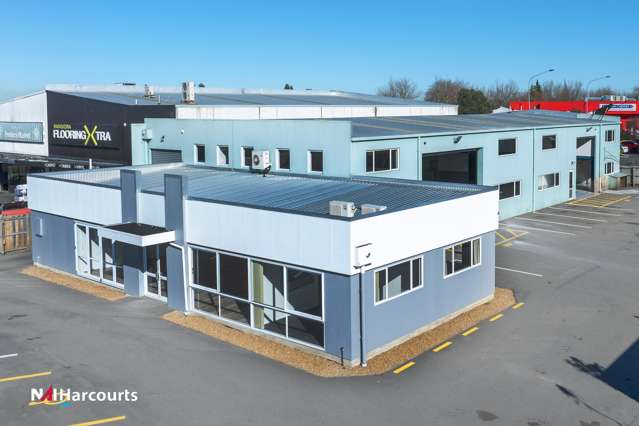 CBD Workshop/Warehouse with Showroom Profile