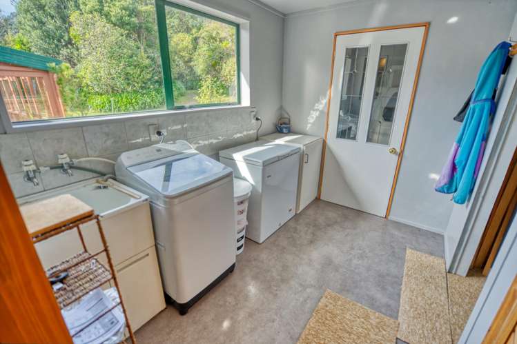 2A Golden Sands Road Barrytown_22